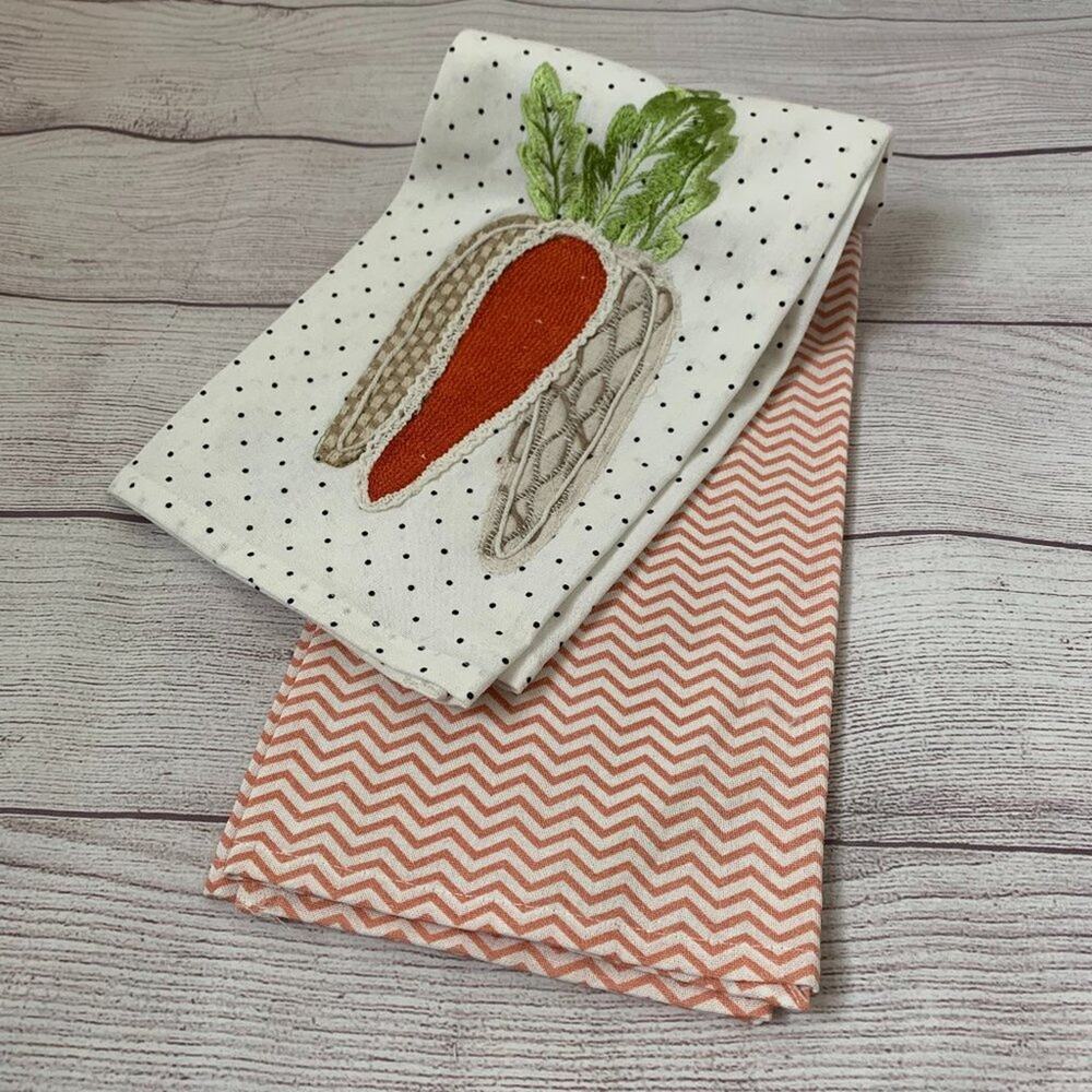 Sigrid Olsen Home Kitchen Hand Towel Set of 2 Embroidered Carrots 20x28"